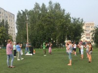 Играя, помогаем Играя, помогаем