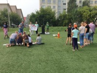 Играя, помогаем Играя, помогаем