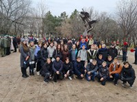 Студенты и преподаватели Сосновоборского механико-технологического техникума почтили память погибших воинов и возложили цветы к скульптуре «Журавли памяти» на Аллее боевой и воинской славы!