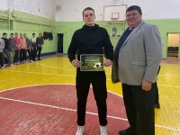 Завершён турнир по мини-футболу на переходящий кубок директора Завершён турнир по мини-футболу на переходящий кубок директора