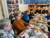 День рождения партии «Единая Россия»: нити для вязания, «ЭХО» и теплая компания День рождения партии «Единая Россия»: нити для вязания, «ЭХО» и теплая компания