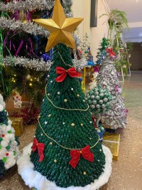 Конкурс новогодних елок «Креативная елка» Конкурс новогодних елок «Креативная елка»