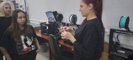 Ксения Владимировна со студентами
