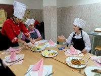 Слушатели курса профессионального обучения "Повар"  прошли аттестацию
