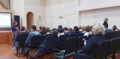 Лектор Российского общества "Знание" рассказала студентам о русской идентичности Лектор Российского общества "Знание" рассказала студентам о русской идентичности