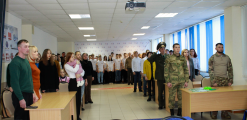 В техникуме открыли Парту Героя, в память о выпускнике, погибшем в СВО В техникуме открыли Парту Героя, в память о выпускнике, погибшем в СВО