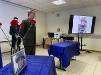 В техникуме открыли Парту Героя, в память о выпускнике, погибшем в СВО В техникуме открыли Парту Героя, в память о выпускнике, погибшем в СВО