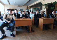 В библиотеке прошел классный час «Дорога к звездам», посвященный великому космонавту Юрию Гагарину В библиотеке прошел классный час «Дорога к звездам», посвященный великому космонавту Юрию Гагарину