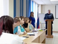 Чемпионат по чтению вслух «Для той, что дарует нам жизнь», посвященный Дню Матери. Чемпионат по чтению вслух «Для той, что дарует нам жизнь», посвященный Дню Матери.