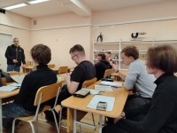 Круглый стол с выпускниками Круглый стол с выпускниками
