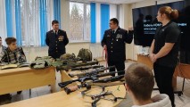 Встреча с представителем Рязанского воздушно-десантного училища и участковыми города Сосновоборска