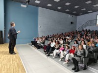 Тёплый праздник в стенах техникума: концерт для мам Тёплый праздник в стенах техникума: концерт для мам