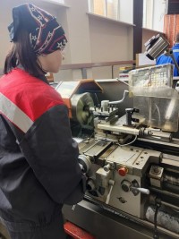 Важное событие в мире профессионального образования – конкурс профессионального мастерства «Мастер токарного станка — битва навыков»