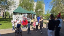 День защиты детей: Киса в гостях у малышей! День защиты детей: Киса в гостях у малышей!