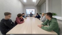 В библиотеке «ИМПУЛЬСА» обсудили важность профессий